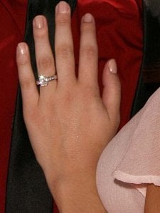 sophiabushring22bc.jpg