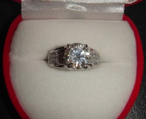 CuriousaDiamondring1.jpg