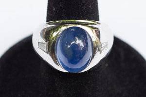 Mens cab sapphire ring-7568.jpg