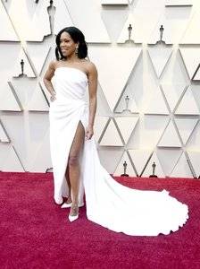 http---cdn.cnn.com-cnnnext-dam-assets-190224184756-10-oscars-fashion-2019.jpg
