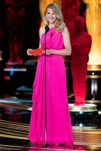 julia-roberts-1551105980.jpg