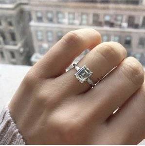 Emerald cut with shop side baguettes