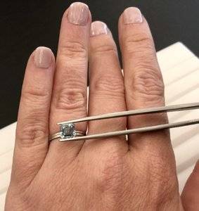 BE 1.6ct handshot.jpg