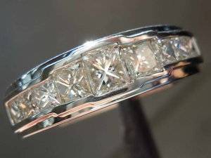 r8539-mans-ring-02.jpg