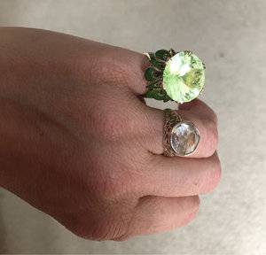 ringfinger.jpg