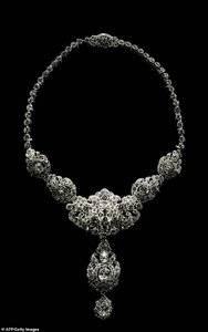 The 1920s Cartier diamond necklace gifted to the Queen.jpg