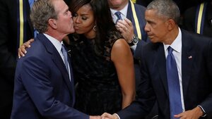 michelle-obama-george-bush-kiss-on-cheek-feature.jpg