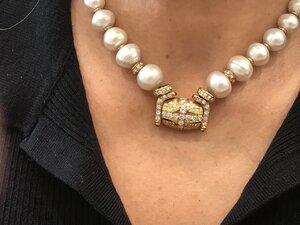 Diamond and Pearl Necklace 3.jpg