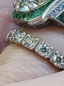 720999
