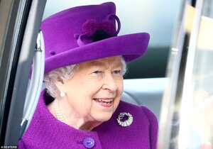 20670000-7655055-Queen_Elizabeth_II_arrives_for_a_visit_to_the_Royal_British_Legi-a-9_15730629...jpg