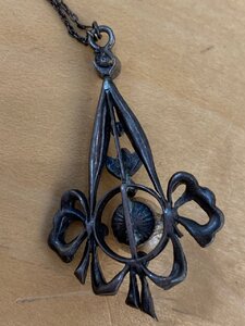 pendant3.jpg pendant3.jpg