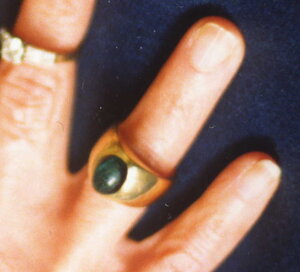ring.jpg ring.jpg