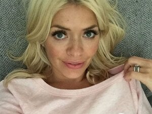 holly-willoughby-920x690.jpg