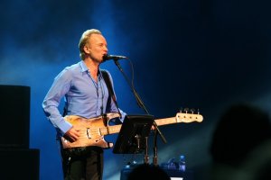 sting025.jpg