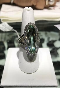 Aquamarine Ring 23 cts 2 (2).jpg
