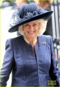 prince-charles-camilla-duchess-of-cornwell-join-family-at-commonwealth-day-services-011.jpg