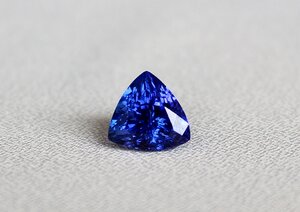 4.03 carat trillion tanzanite (1).jpg