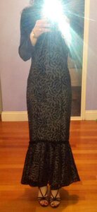 vintagedressworntogalaspring2013.jpg