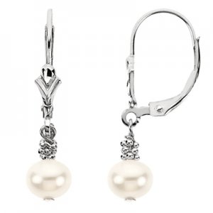 Pearl dangle.jpg
