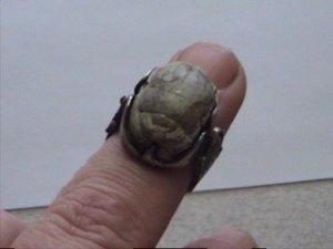 wierd ring 2.jpg