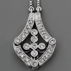 FaycullennecklaceJel.jpg