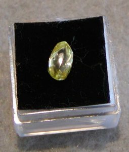 fancyroughdiamond.jpg