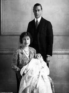 27425396-8240241-When_the_Queen_was_born_her_father_George_VI_had_not_ascended_th-a-4_15874625...jpg