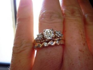 wedding ring pictures 014mod.jpg