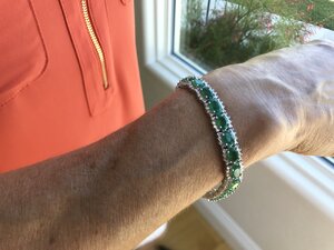 17.86ctw Emerald Bracelet 3.jpg
