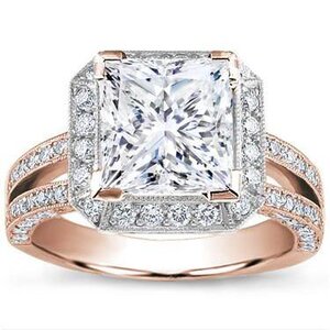 split-shank-pave-setting-for-square-diamond-20834x380x380_1.jpg