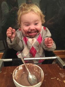 my-daughters-reaction-to-chocolate-ice-cream-324766-1.jpg