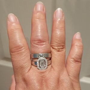 768500