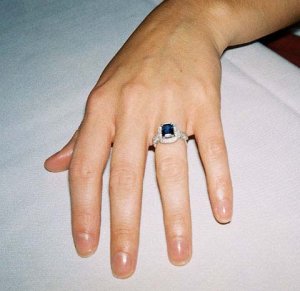 catssapphirering.jpg