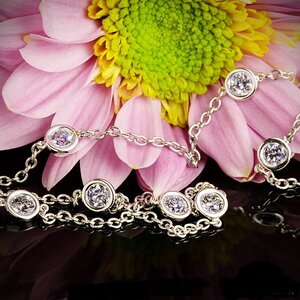 WF 17in-Semi-Custom-Whiteflash-by-the-Yard-Diamond-Necklace-in-Platinum 2 b.jpg