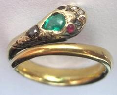 queen_victoria_engagement_ring_medium.jpg