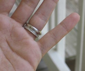 Tacori_back-of-wedding-set.jpg