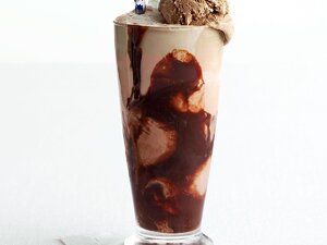 Old-Fashioned-Ice-Cream-Sodas_exps26683_TH2379798C02_23_3bC_RMS.jpg