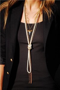 long-knotted-pearl-necklace.jpg