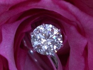 pinkrosediamond.jpg pinkrosediamond.jpg