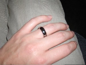 hisband87.jpg hisband87.jpg