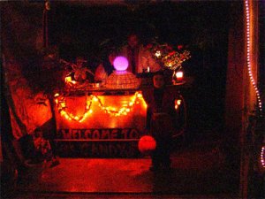 halloweengarage1.JPG