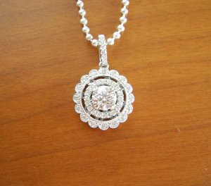 pendant4resize1.jpg pendant4resize1.jpg