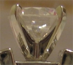 PS - 4 prong ROUND 2.jpg
