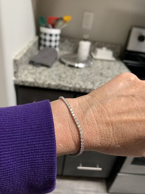 bracelet2.jpg bracelet2.jpg