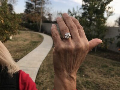 5.05ct OEC Distance 104.jpg 5.05ct OEC Distance 104.jpg