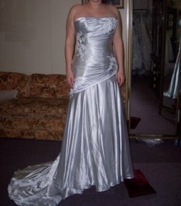 maggisilverdress2.jpg