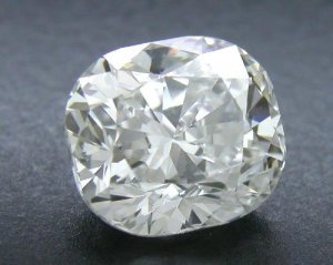 DI40X_GIA168797489.jpg