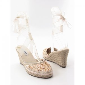 weddingwedges.jpg weddingwedges.jpg
