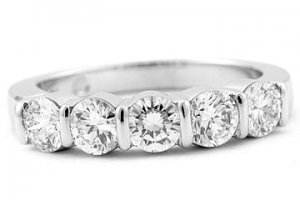 SP Tiff 5 stone.jpg