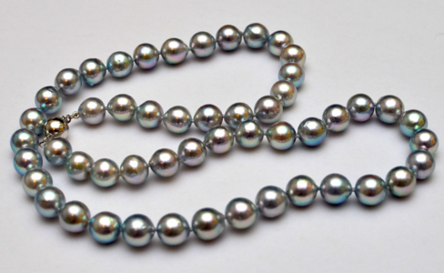 Baroque Akoya blue pearls displaying orient_.png